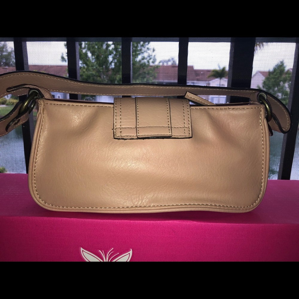 Pink Handbag - Picture 2 of 7